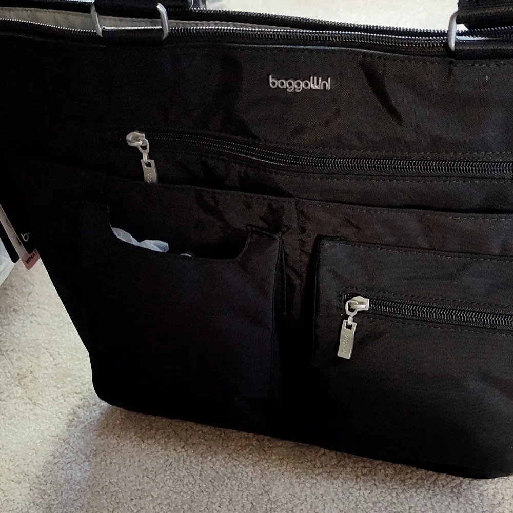 Baggallini Black Utility Tote with Front Zip Pockets